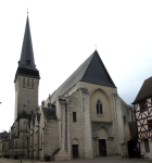 Altstadt mit Eglise Saint-Cyr